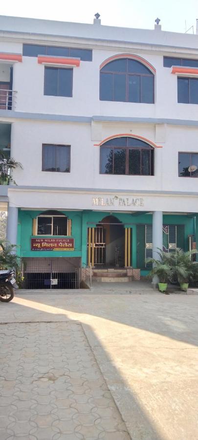 New Milan Palace, Deoghar Exterior photo